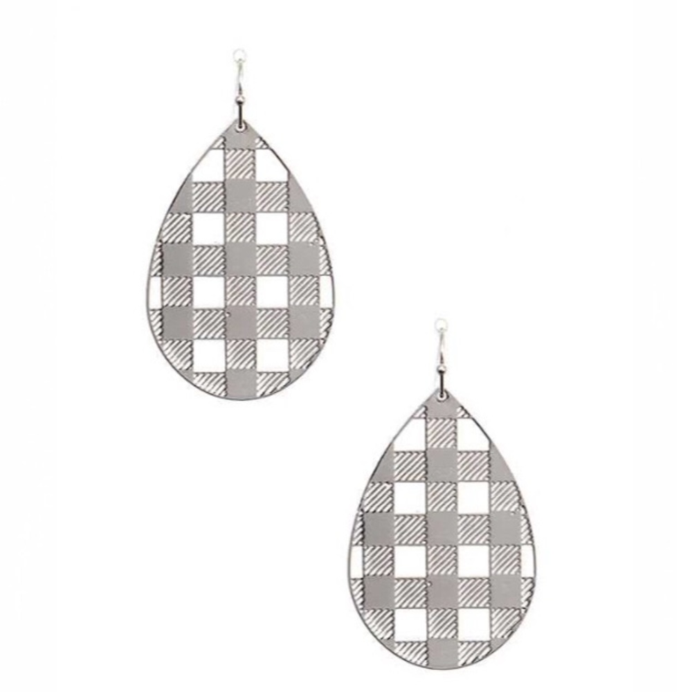 Silver Teardrop Earrings